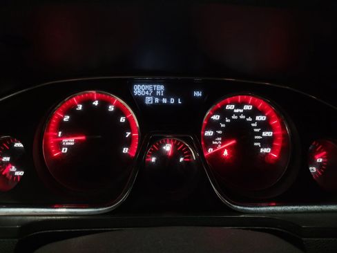 Used 2016 GMC Acadia SLT AWD/4WD image 23