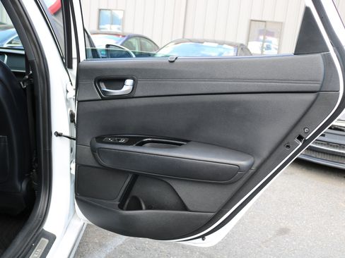 Used 2016 Kia Optima SX w/ Chrome Wheel Package image 39