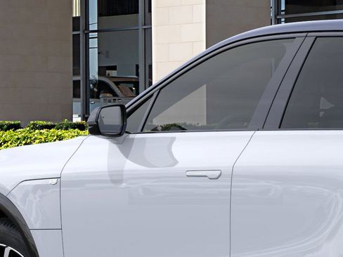 New 2026 Cadillac Lyriq Sport image 12