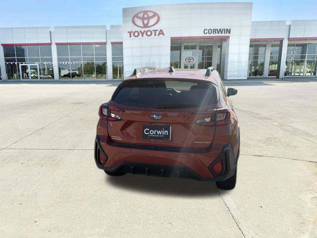 Used 2024 Subaru Crosstrek 2.5i Limited w/ Crosstrek Mirror Package AWD/4WD image 8