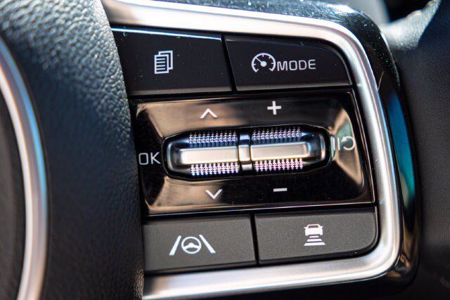 Used 2023 Kia Sorento SX Prestige AWD/4WD image 29