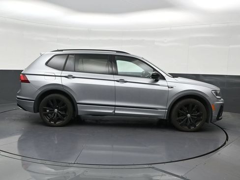 Used 2021 Volkswagen Tiguan SE R-Line FWD image 7