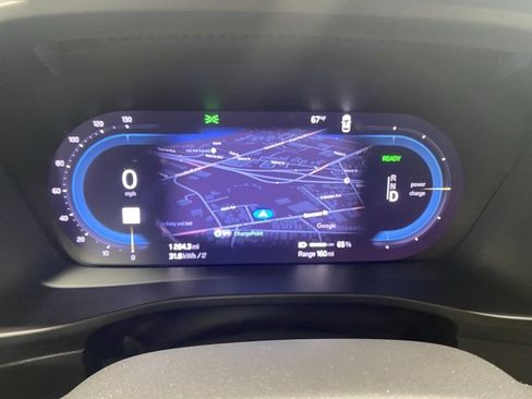 Used 2023 Volvo C40 P8 Recharge Ultimate w/ Protection Package Premier image 15