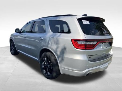 Used 2025 Dodge Durango R/T AWD/4WD image 8