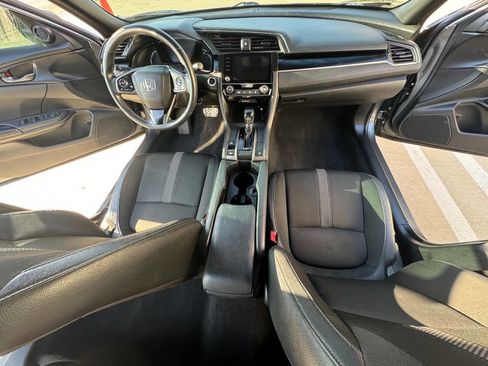 Used 2021 Honda Civic Sport image 11