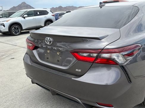 Used 2023 Toyota Camry SE FWD image 4