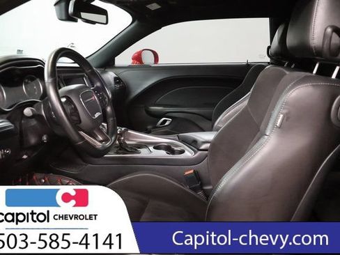 Used 2021 Dodge Challenger R/T Scat Pack RWD image 13
