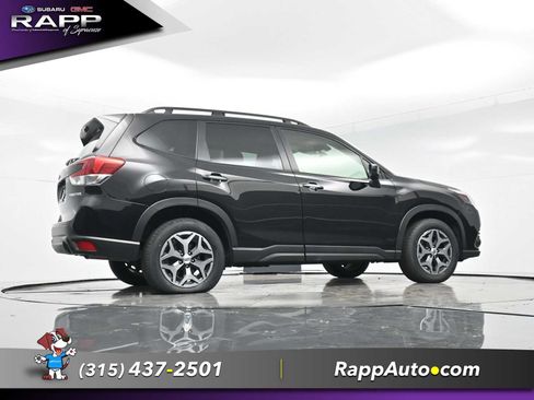 Used 2023 Subaru Forester Premium AWD/4WD image 71
