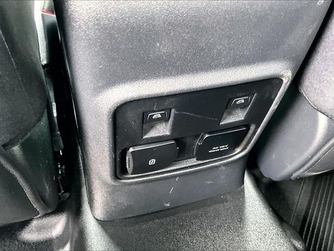 Used 2024 Ford Bronco Black Diamond AWD/4WD image 34