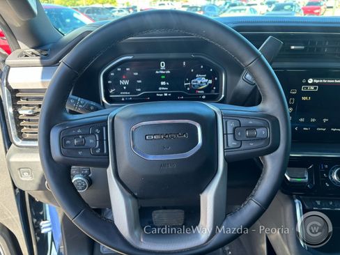 Used 2025 GMC Sierra 3500 Denali w/ Technology Package AWD/4WD image 16