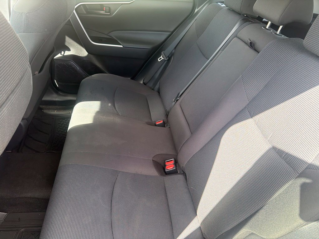 Used 2023 Toyota RAV4 LE AWD/4WD image 11