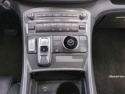 Used 2022 Hyundai Santa Fe Limited FWD image 15