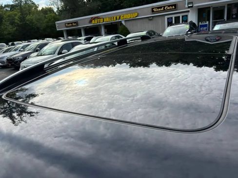Used 2016 Volvo XC90 T6 Momentum w/ Momentum Plus Package AWD/4WD image 29