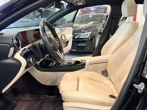 Used 2020 Mercedes-Benz A 220 image 9
