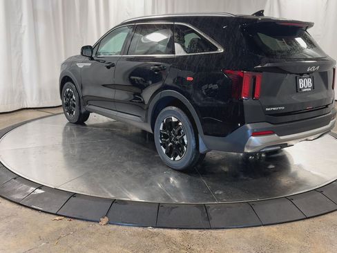 New 2026 Kia Sorento S image 8