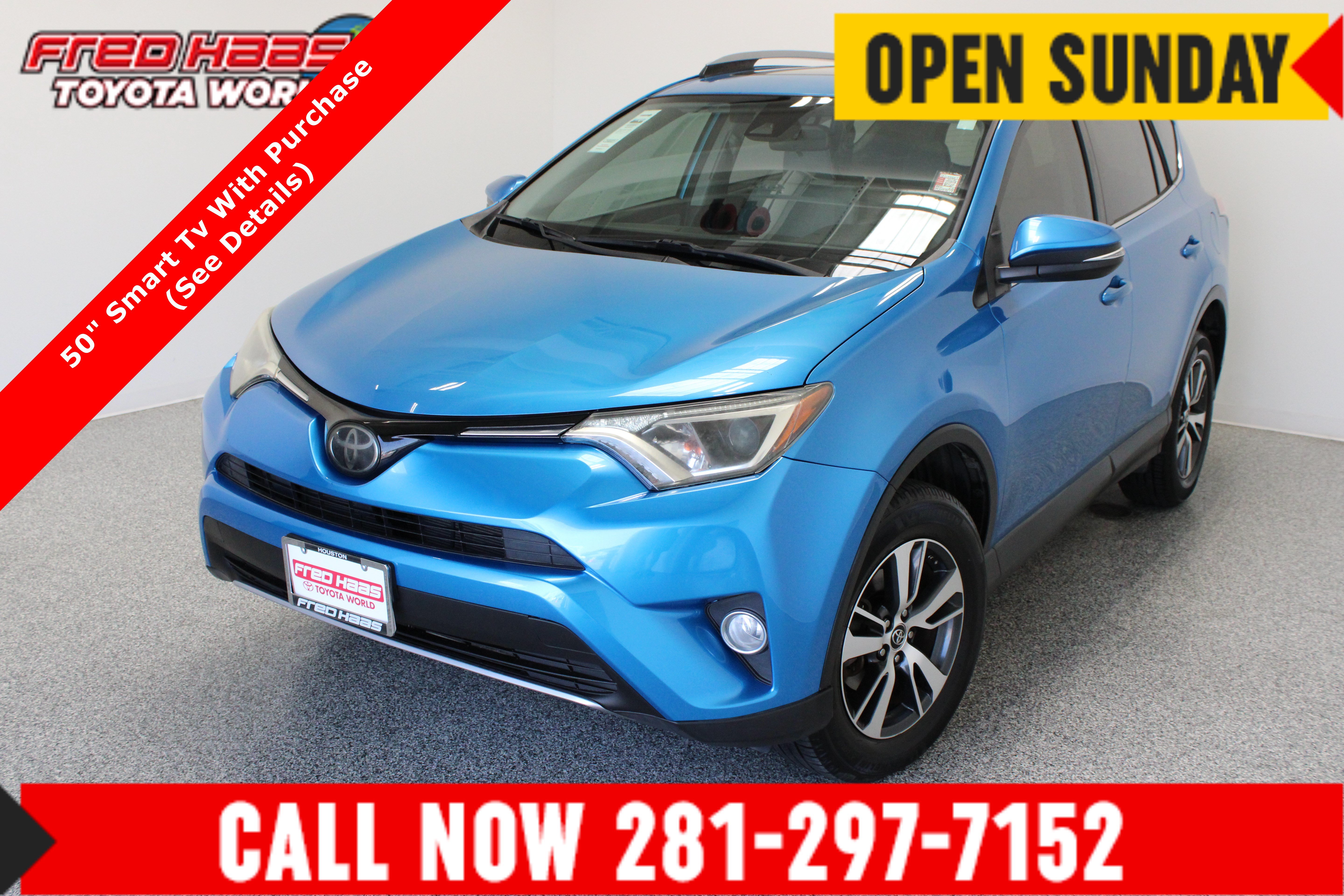 Used 2018 Toyota RAV4 XLE FWD image 1