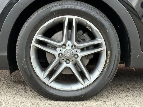 Used 2018 Hyundai Santa Fe Limited FWD image 28