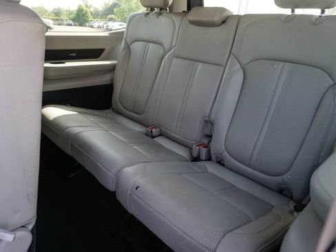 Used 2024 Jeep Wagoneer Series II w/ Flexible Seating Group RWD image 22