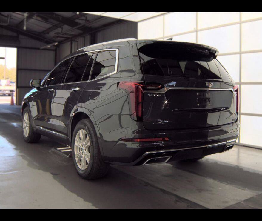 Used 2022 Cadillac XT6 Luxury FWD image 11