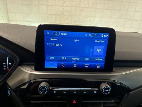 Used 2024 Ford Escape Active AWD/4WD image 6