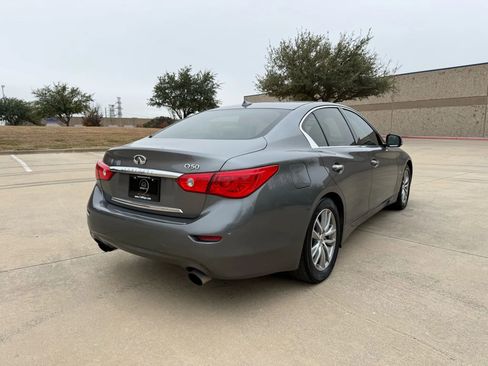 Used 2017 INFINITI Q50 3.0t Premium w/ Driver Assistance Package image 5