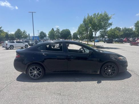 Used 2015 Dodge Dart SE w/ Convenience Group FWD image 4