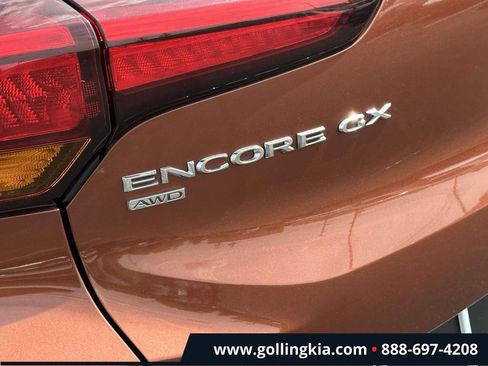 Used 2021 Buick Encore GX Essence w/ Experience Buick Package AWD/4WD image 8