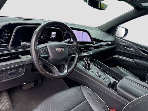 Used 2021 Cadillac Escalade ESV Sport w/ Driver Assist Tech Package image 7