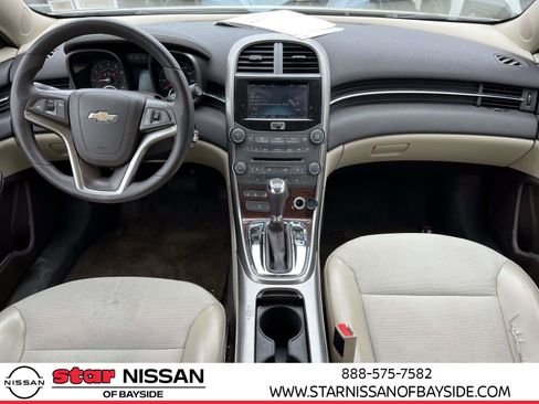 Used 2013 Chevrolet Malibu LT w/ Power Convenience Package image 13