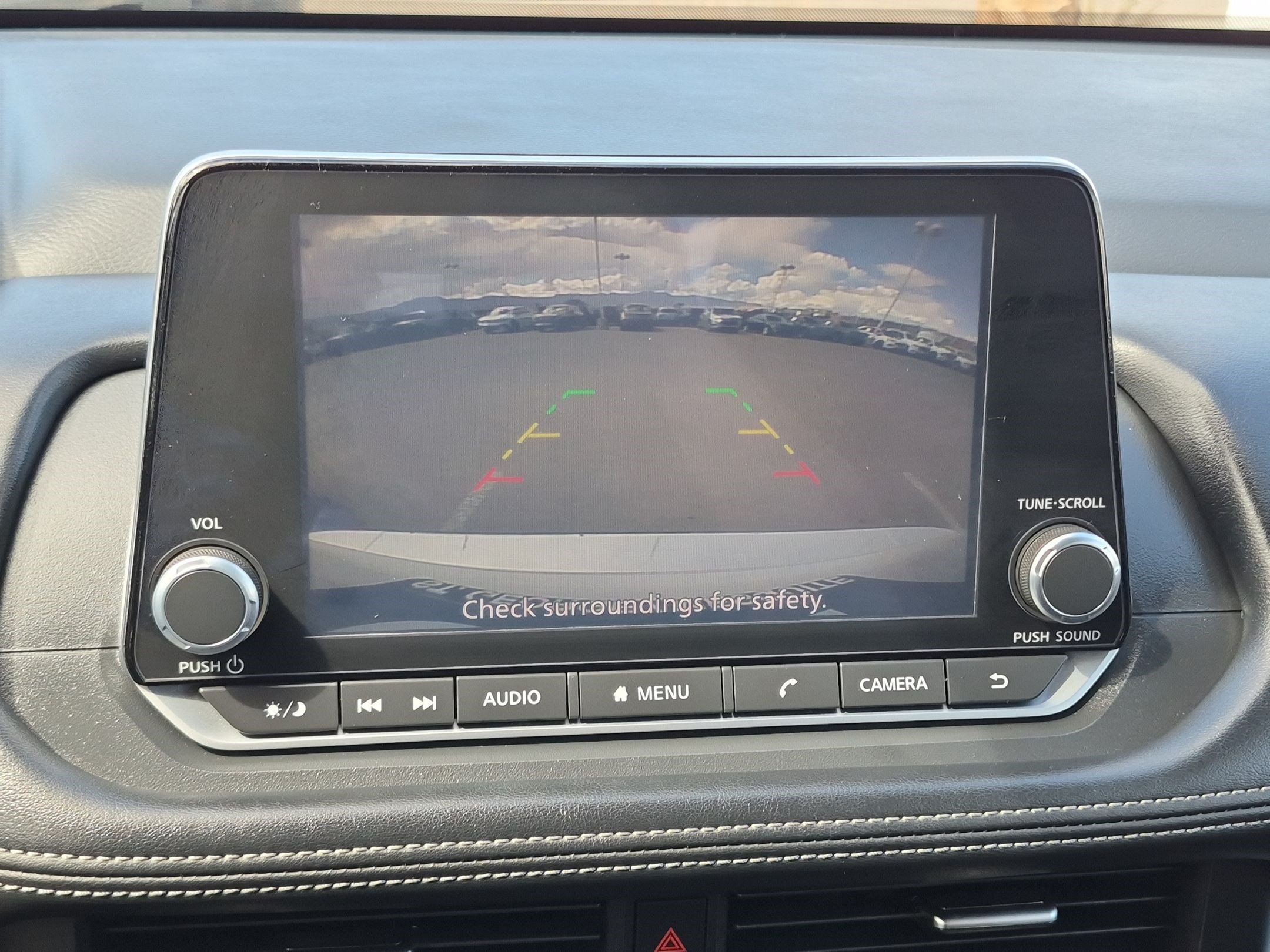 Used 2024 Nissan Rogue SV FWD image 22