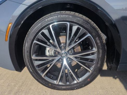 Used 2026 Toyota Prius XLE image 11