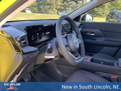 New 2026 Nissan Kicks SR w/ Cold Weather Package image 5