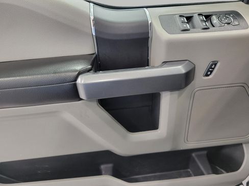 Certified 2018 Ford F150 XLT AWD/4WD image 49