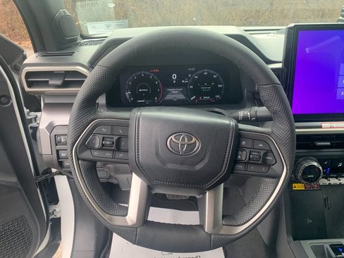 New 2026 Toyota Tacoma TRD Off-Road AWD/4WD image 26
