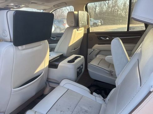 Certified 2023 GMC Yukon Denali image 11