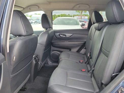 Used 2014 Nissan Rogue SL AWD/4WD image 17