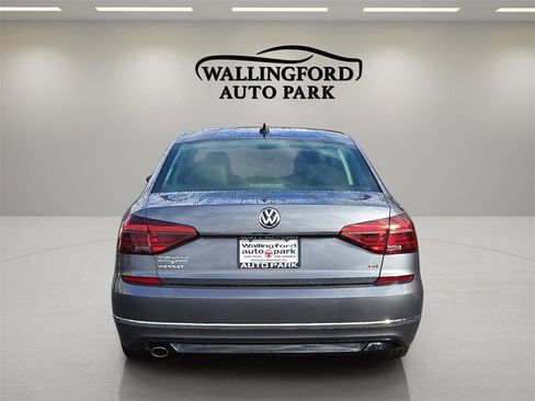 Used 2019 Volkswagen Passat 2.0T SE R-Line image 5