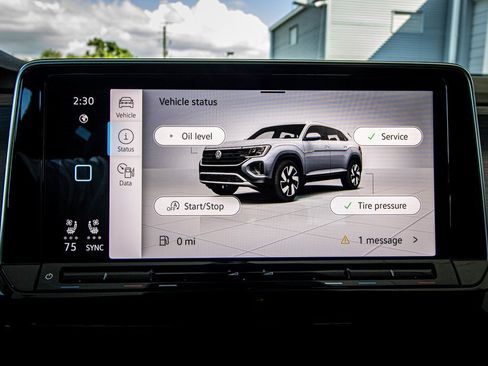 New 2026 Volkswagen Atlas Cross Sport SE image 40