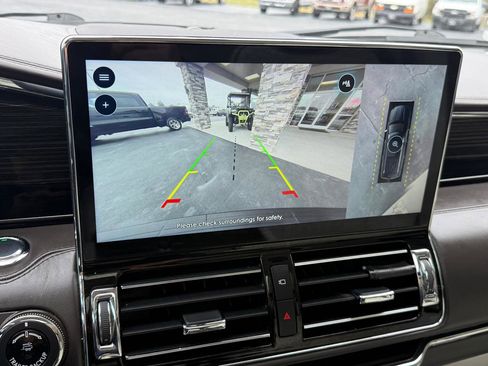 Used 2023 Lincoln Navigator L Black Label image 28