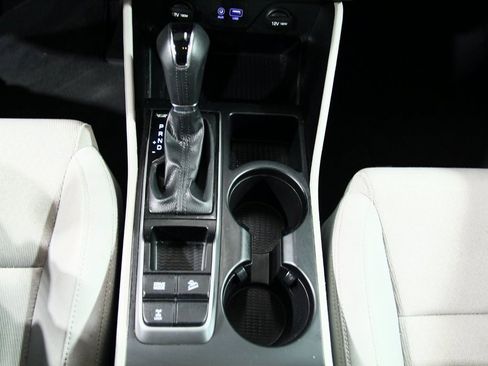 Used 2018 Hyundai Tucson Sport image 20