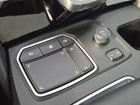 Used 2023 Acura MDX SH-AWD w/ Technology Package image 31