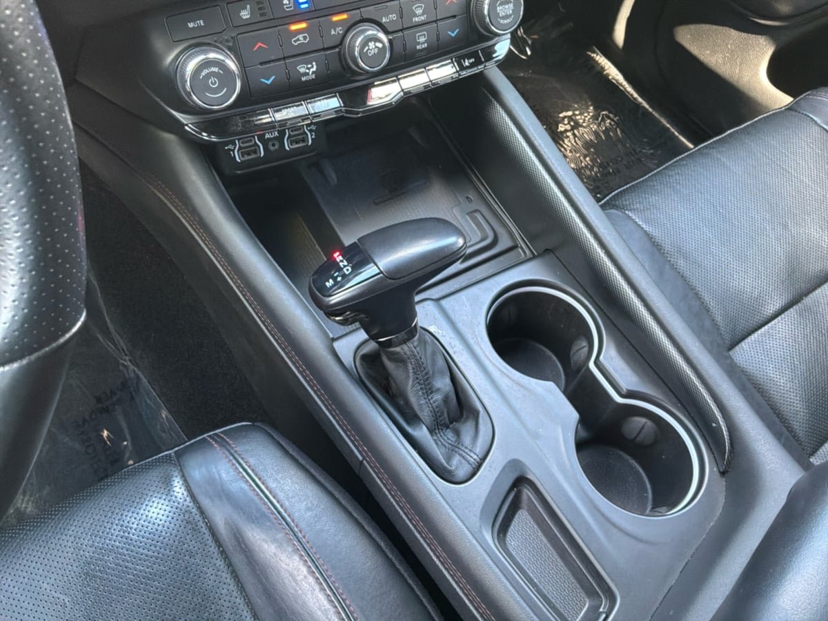 Used 2022 Dodge Durango R/T RWD image 17