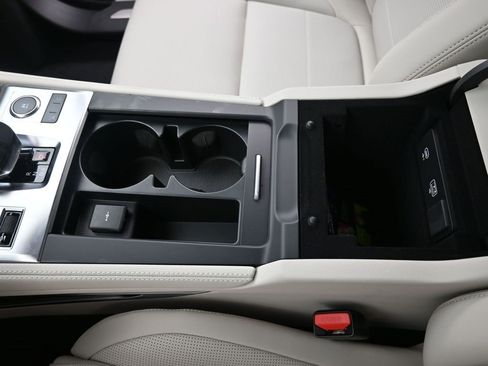 New 2026 Jaguar F-PACE R-Dynamic S image 27