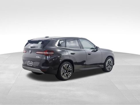 Used 2025 BMW X3 xDrive30i w/ Premium Package image 5