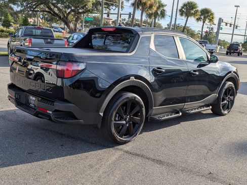 Used 2024 Hyundai Santa Cruz Night image 4