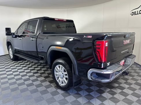 Used 2024 GMC Sierra 2500 SLT w/ SLT Convenience Package AWD/4WD image 4