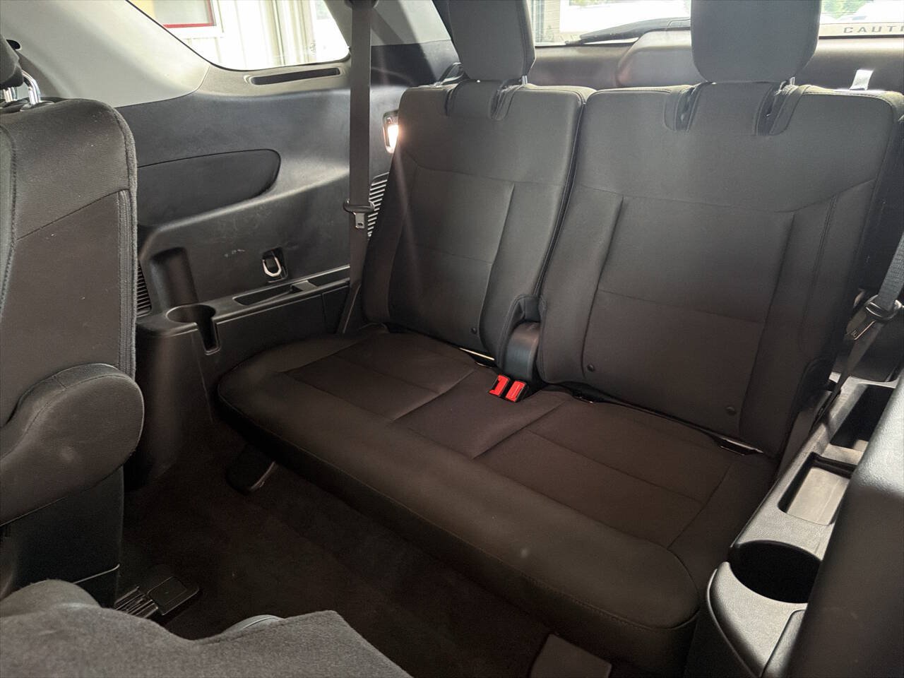 Used 2023 Ford Explorer XLT AWD/4WD image 19