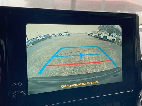 Used 2025 Toyota Corolla LE image 19