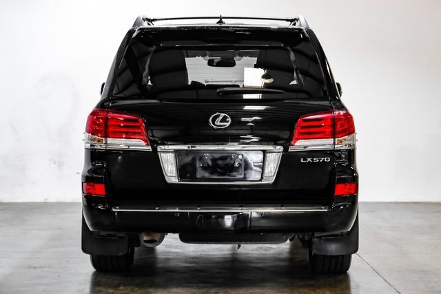 Used 2014 Lexus LX 570 4WD image 12