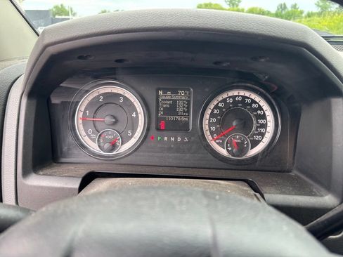 Used 2018 RAM 2500 Tradesman w/ Chrome Appearance Group AWD/4WD image 16